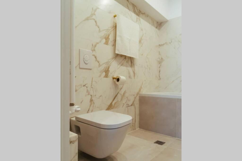 Panoramic Apartment - 4Br - Piata Unirii Βουκουρέστι Εξωτερικό φωτογραφία